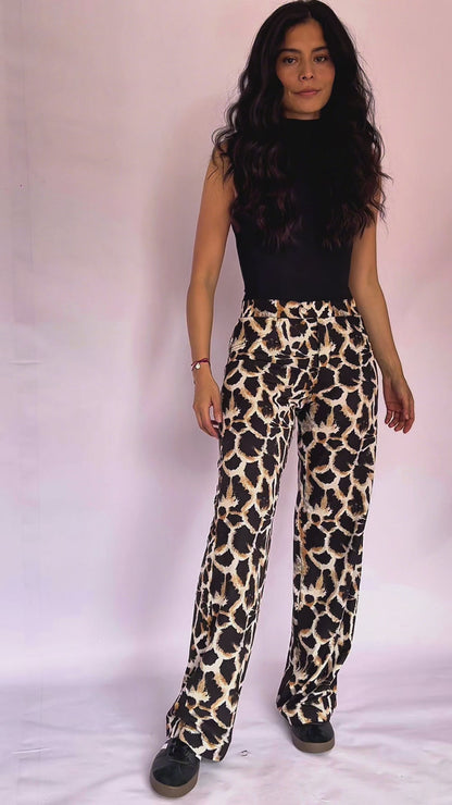pantalón estampado guepardo